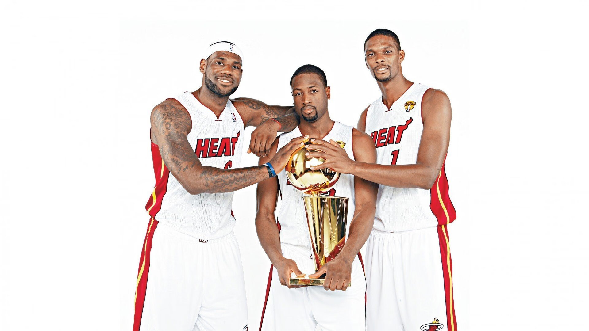 主办方发布赛事观赛礼仪手册，倡导文明观赛，文明观赛方案