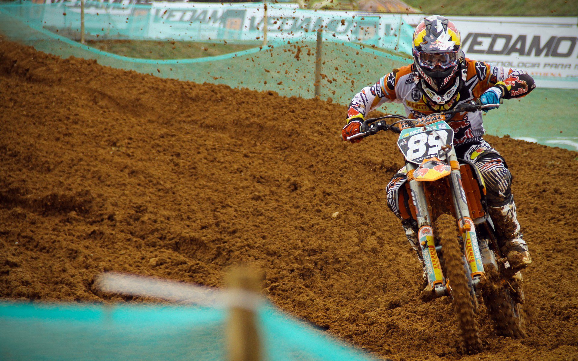 哈兰德的无球跑动助攻，成曼城致胜的隐形力量，哈兰德真的适合曼城吗